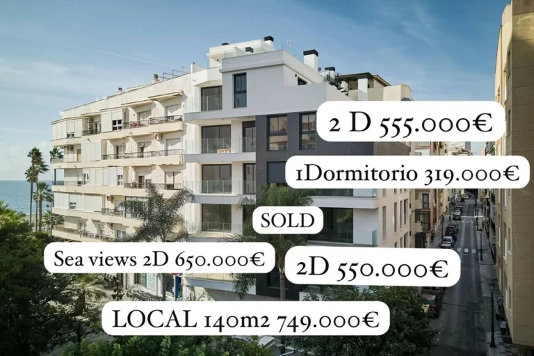 R5258884 | Top Floor Apartment in Estepona – 2 beds, 2 baths