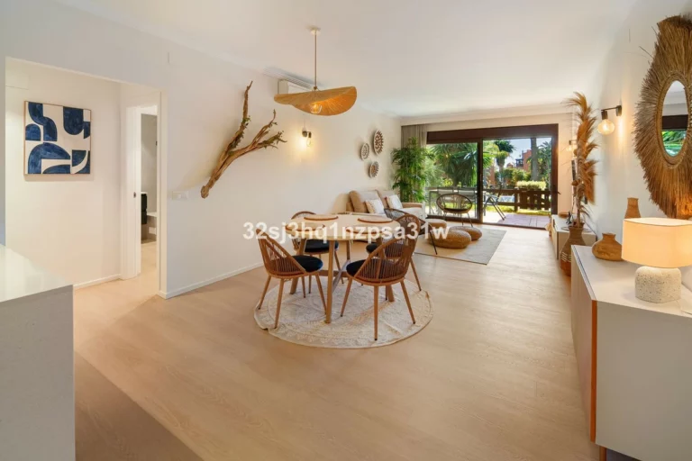 R5311594 | Ground Floor Apartment in Estepona – 2 beds, 2 baths