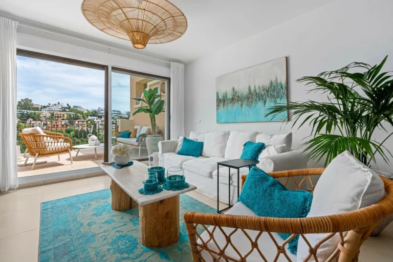 R5371441 | Penthouse Duplex in Estepona – 3 beds, 3 baths