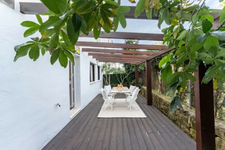 R5358418 | Ground Floor Apartment in Estepona – 3 beds, 2 baths