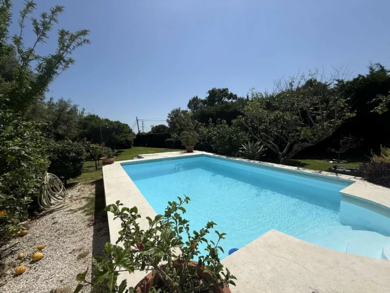 R5410363 | Finca – Cortijo in Estepona – 2 beds, 1 baths