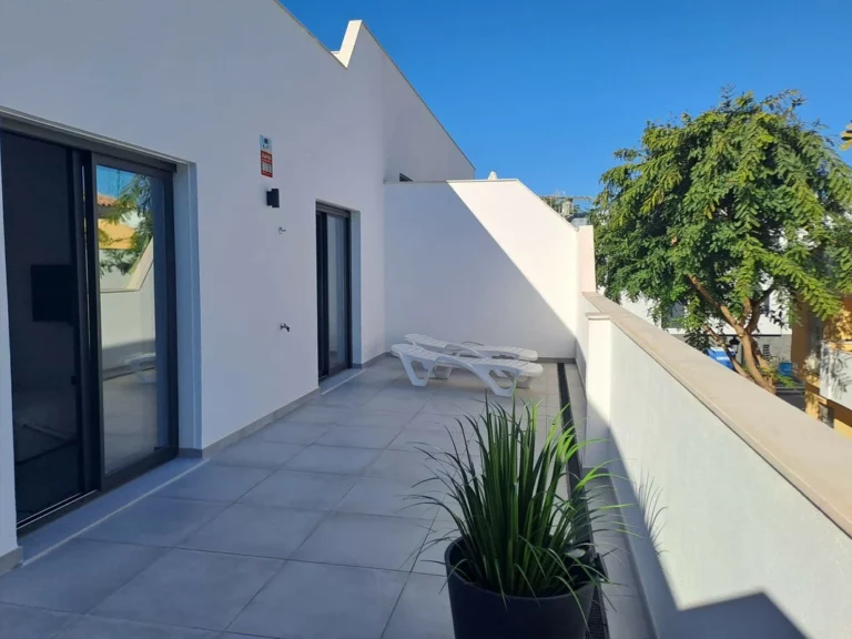 R5444170 | Penthouse in Cancelada – 2 beds, 1 baths