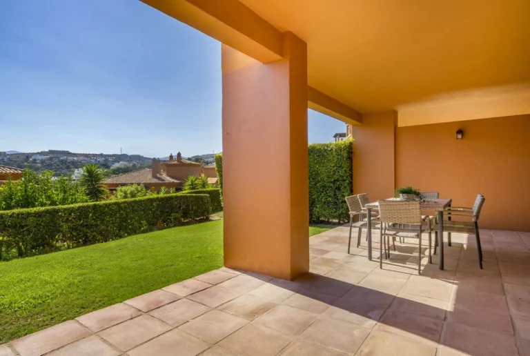 R5433574 | Ground Floor Apartment in Atalaya – 2 beds, 2 baths