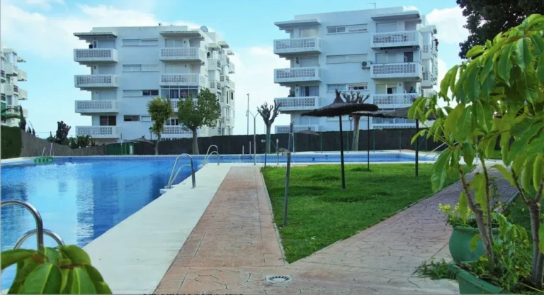 R5435863 | Middle Floor Apartment in Cancelada – 3 beds, 1 baths