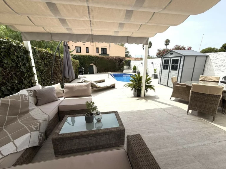 R5464810 | Ground Floor Apartment in El Paraiso – 2 beds, 2 baths