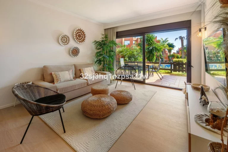 R5311594 | Ground Floor Apartment in Estepona – 2 beds, 2 baths