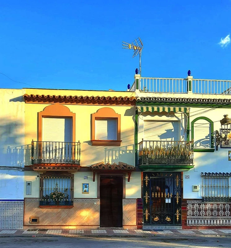 R5423284 | Townhouse in Estepona – 2 beds, 2 baths