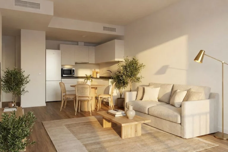 R5307979 | Middle Floor Apartment in Estepona – 2 beds, 2 baths
