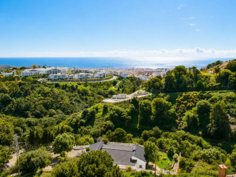 R5402779 | Finca – Cortijo in Estepona – 5 beds, 3 baths