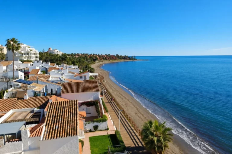 R5474815 | Middle Floor Studio in Estepona – 0 beds, 1 baths