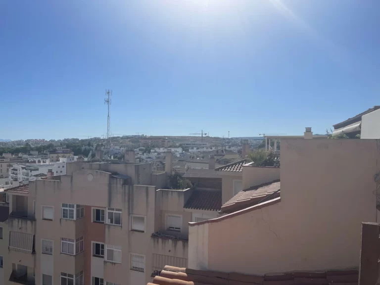 R5159383 | Penthouse Duplex in Estepona – 3 beds, 2 baths