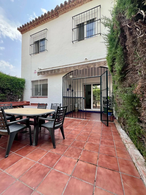 R5439838 | Semi-Detached House in Bel Air – 3 beds, 2 baths
