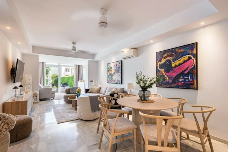 R5489155 | Ground Floor Apartment in El Paraiso – 2 beds, 2 baths