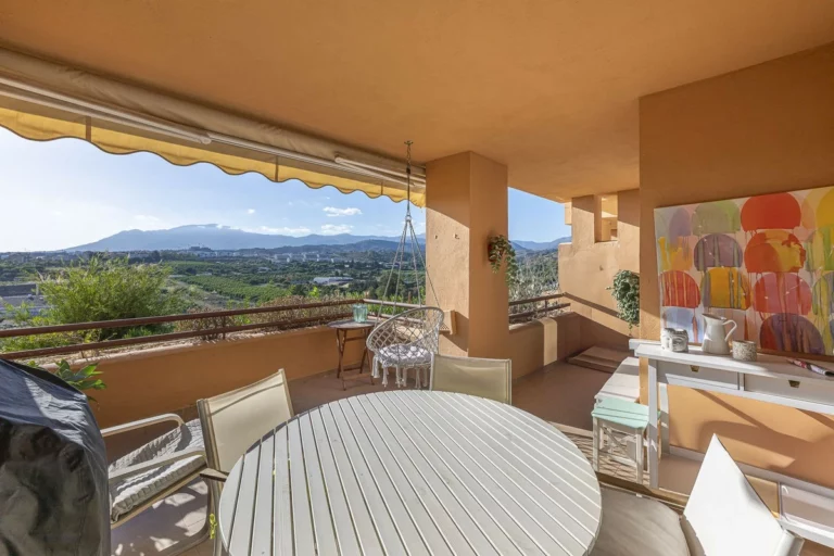 R5496904 | Ground Floor Apartment in Cancelada – 2 beds, 2 baths