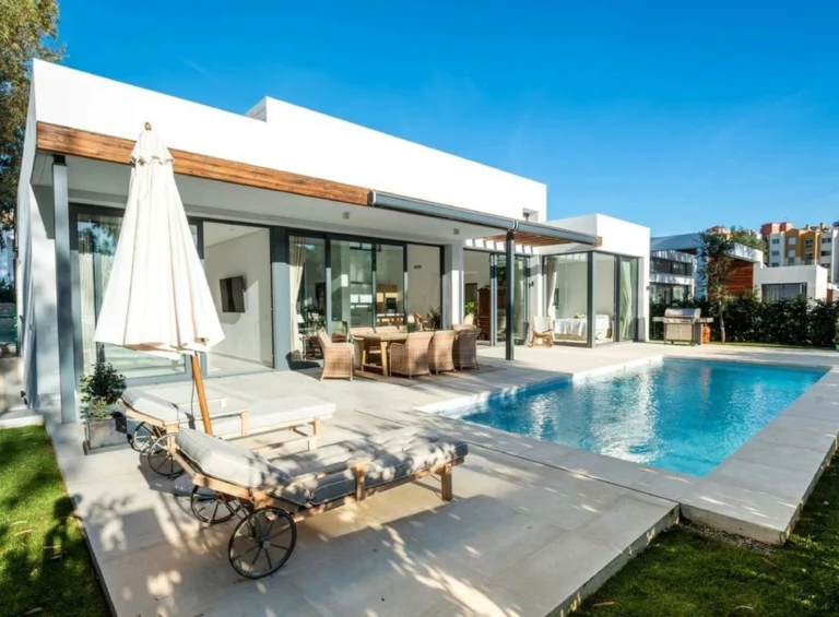 R5496874 | Detached Villa in Atalaya – 4 beds, 4 baths