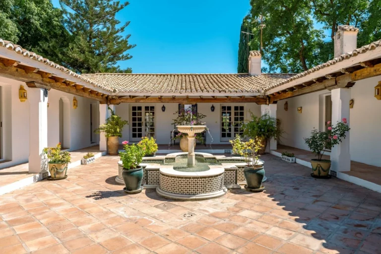 R5467954 | Finca – Cortijo in Cancelada – 8 beds, 6 baths