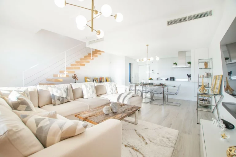 R4212709 | Townhouse in Cancelada – 3 beds, 3 baths