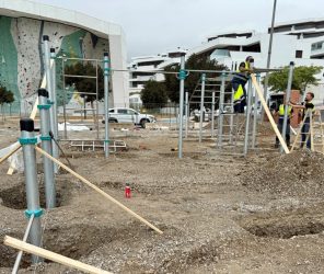 ba0e79fdaa0fcf9bed9a9d8d53376ae5